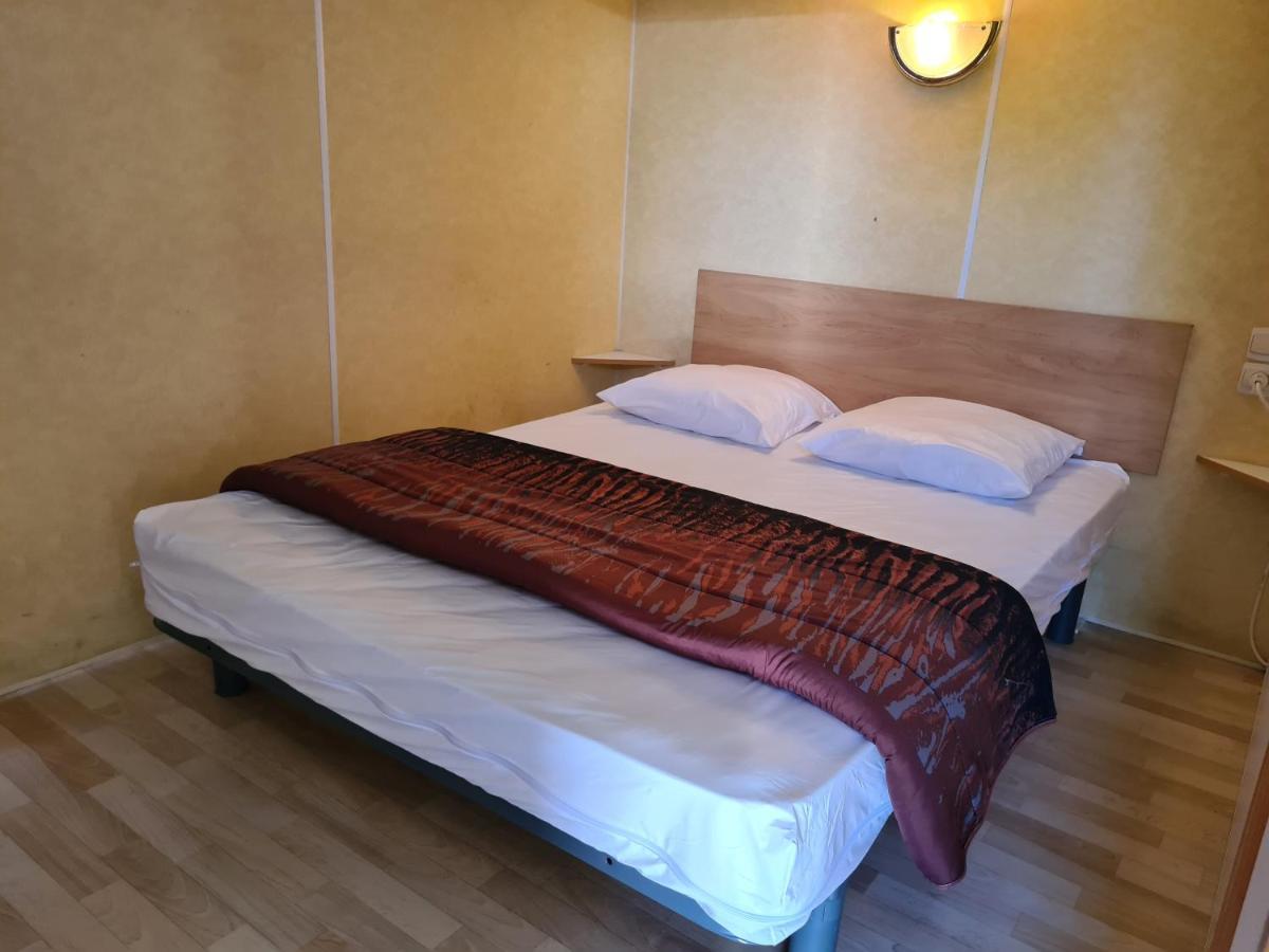 Resort & Camping - Val De Braye Besse-sur-Braye Экстерьер фото